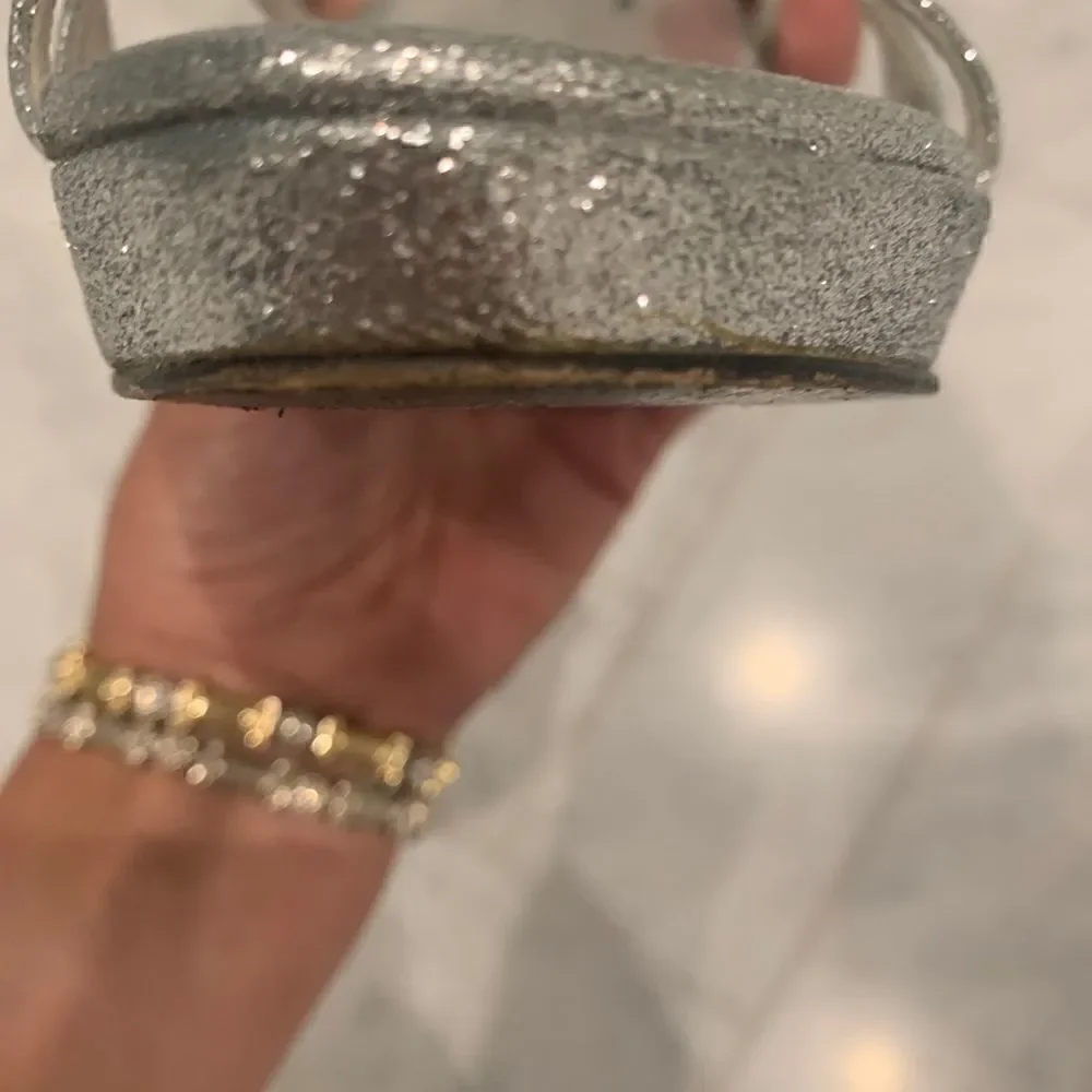 STUART WEITZMAN🤍Silver glitter platform slingback
